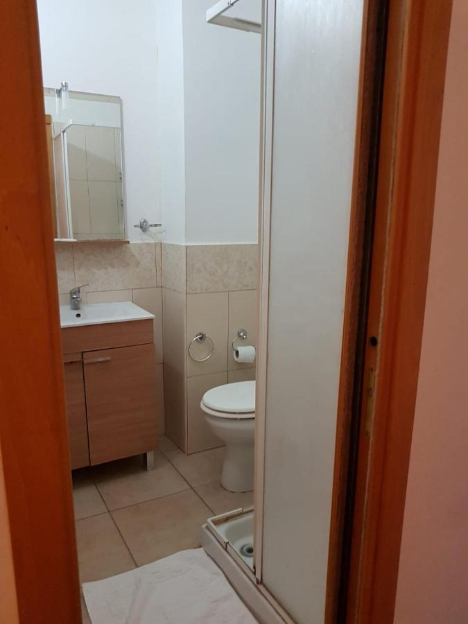 B&B Domus Ubaldi Rome Bagian luar foto
